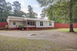 Denham Springs Home, LA Real Estate Listing