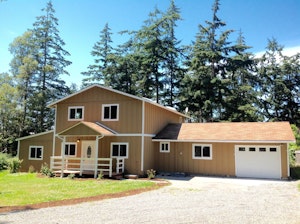 Oak Harbor Home, WA Real Estate Listing