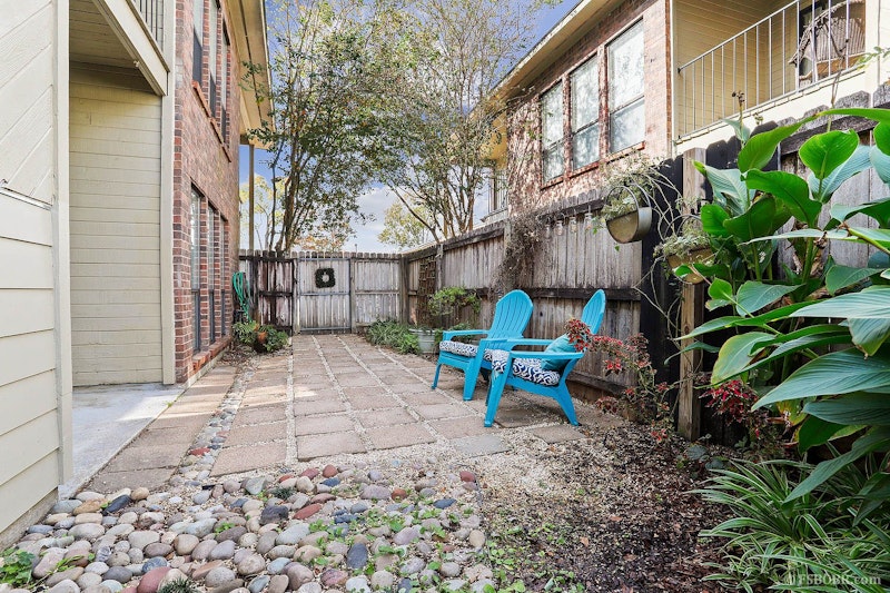 2BR/2BA Condo with Private Yard in Quiet Gated Community 7782 LASALLE AVE, APT 13, Baton Rouge LA