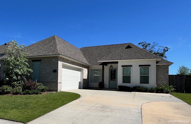 Excellent Location! 15120 Germany Oaks Boulevard, Prairieville LA