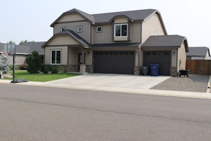 Ellensburg Home, WA Real Estate Listing