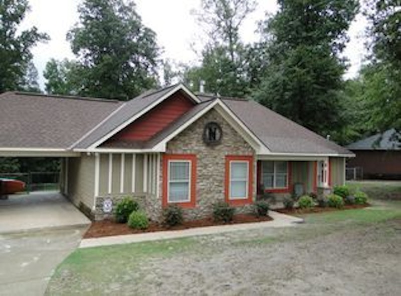 25 mins from Fort Benning! 1015 Lee Road 437, Phenix City AL