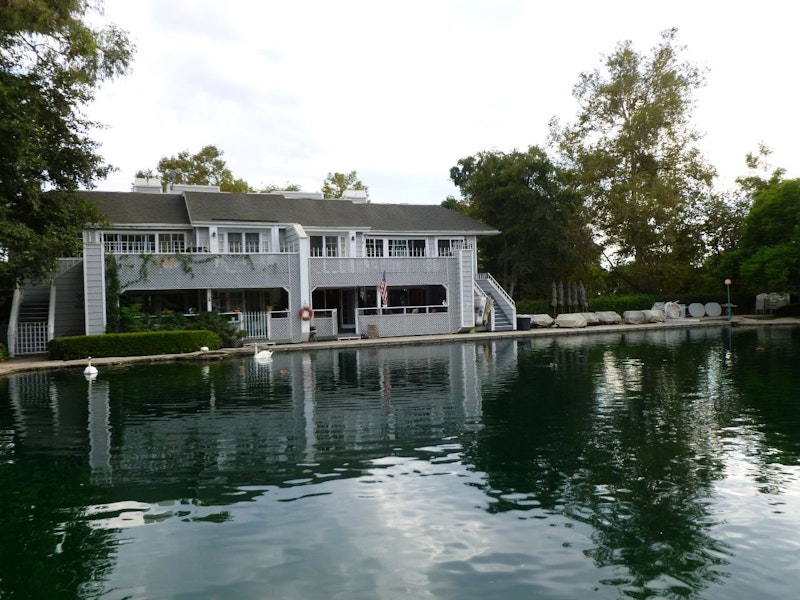 For RENT Lakeside Condo at Rainbow Lake Luxury Living in SGV 1001